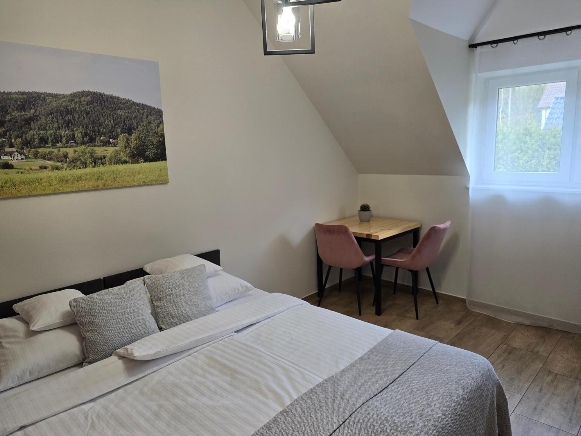 Dwor Bysina Villa Myślenice Eksteriør bilde